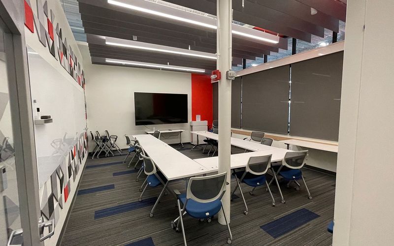 1660 Soldiers Field Rd, Brighton Image 2