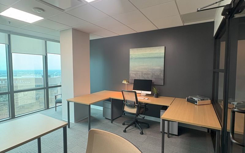 8350 N Central Expy, Dallas Image 15