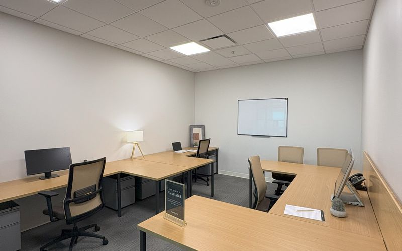 8350 N Central Expy, Dallas Image 10