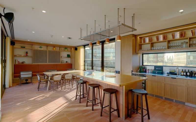 6 St Andrew Street, Farringdon Image 13