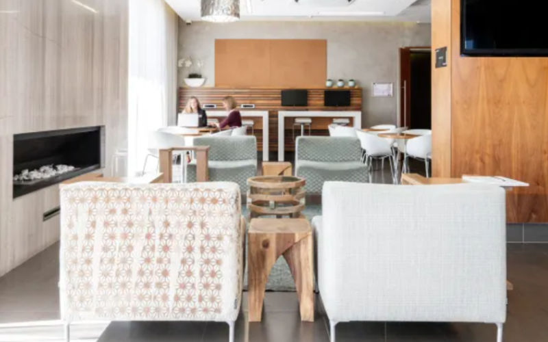 3901 Calverton Blvd, Calverton Image 3