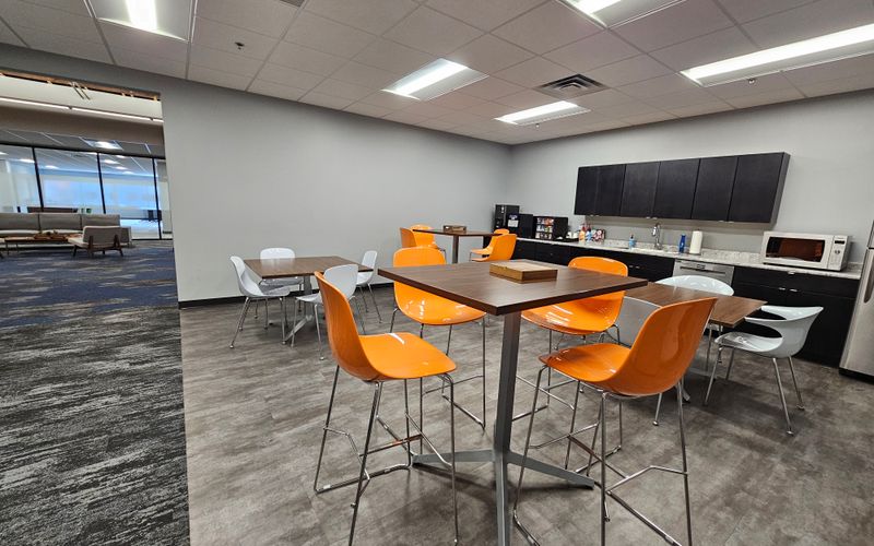 222 3rd Avenue Southeast, Cedar Rapids Image 4