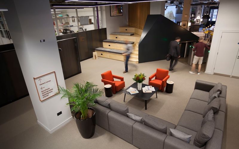 71 Central Street, Greater London Image 8