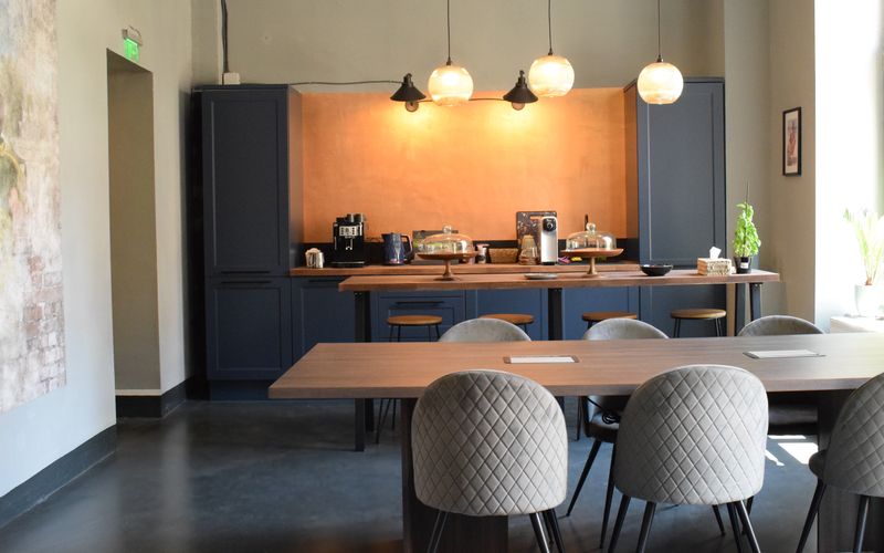 18 Strada Constantin Mille, București Image 3