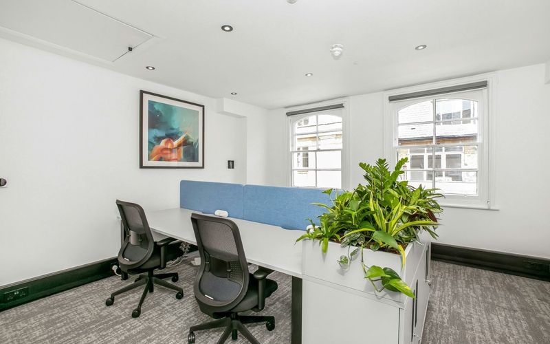 15-17 Heddon Street, London Image 4