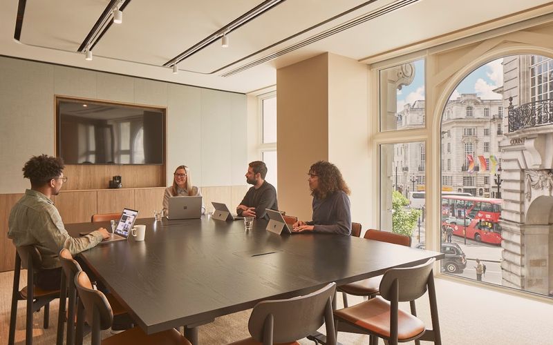 1 Sherwood St, London Image 1