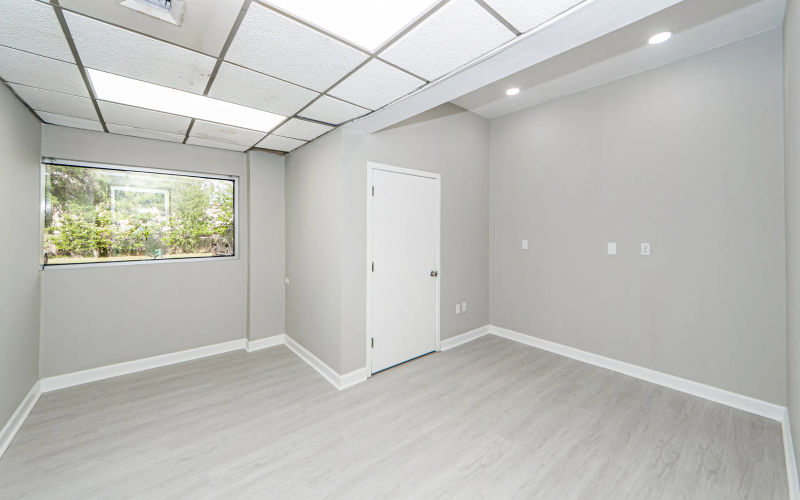 2155 N Park Ln, Charleston Image 5