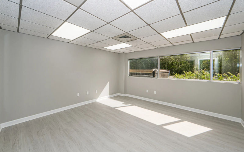 2155 N Park Ln, Charleston Image 4