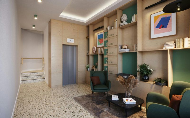 3 Kingly Ct, London Image 2