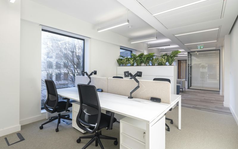 1 Love Ln, London Image 4