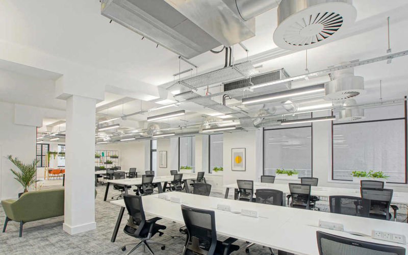 44 Paul St, London Image 5