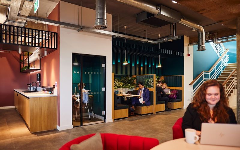 Stamford New Road, Altrincham Image 11