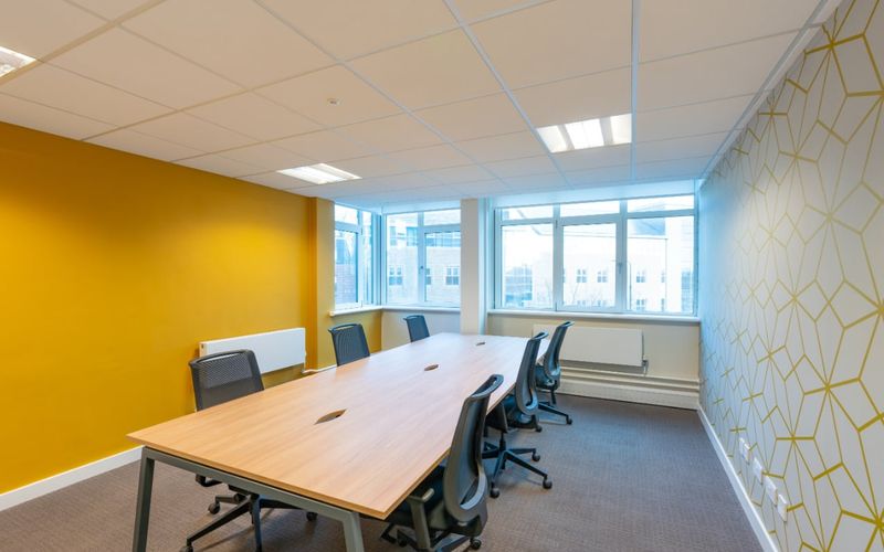 Stamford New Road, Altrincham Image 6