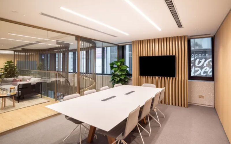 640 S Washington St, Naperville Image 7