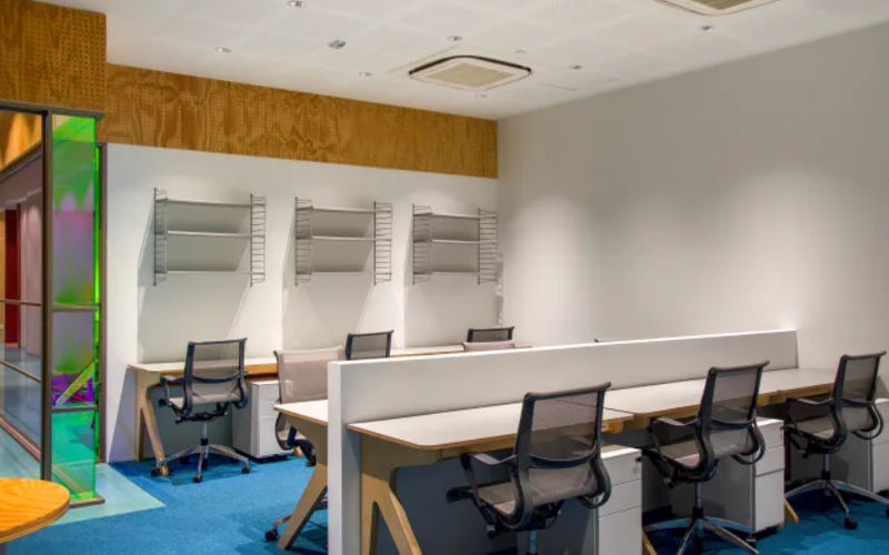 640 S Washington St, Naperville Image 2