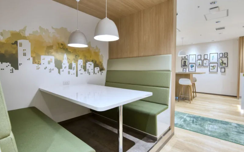 300 E 2nd Street, Reno Image 1