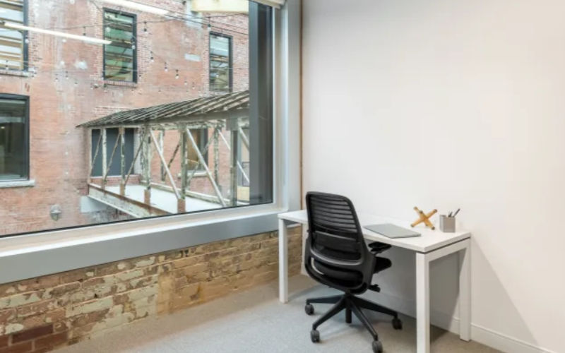 2150 E Lake Cook Road, Buffalo Grove Image 9