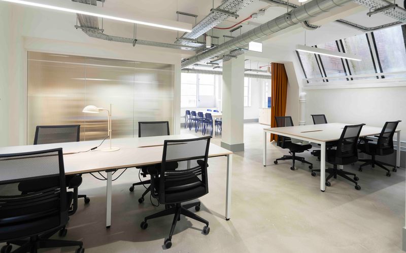 17-18 Aylesbury St, London, 30 DESKS 17-18 Aylesbury St, London Image 1