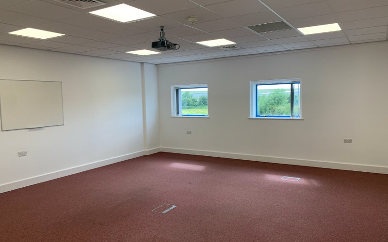 175 Meadow Lane, Leicestershire Image 2