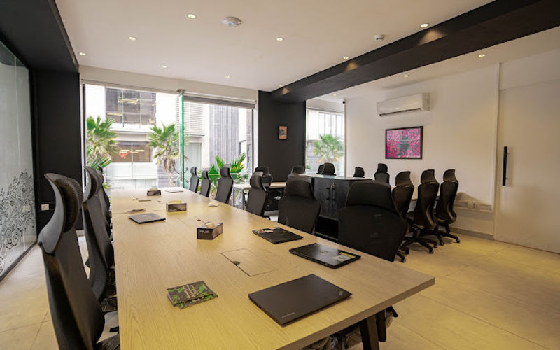 Cp 83 Raya Fairways Commercial Phase 6 Dha, Lahore Image 1