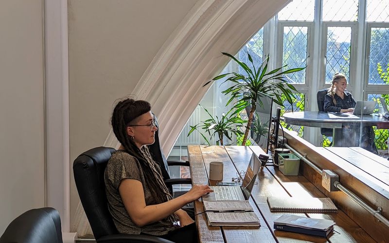 16 Oakfield Road, Clifton Image 11