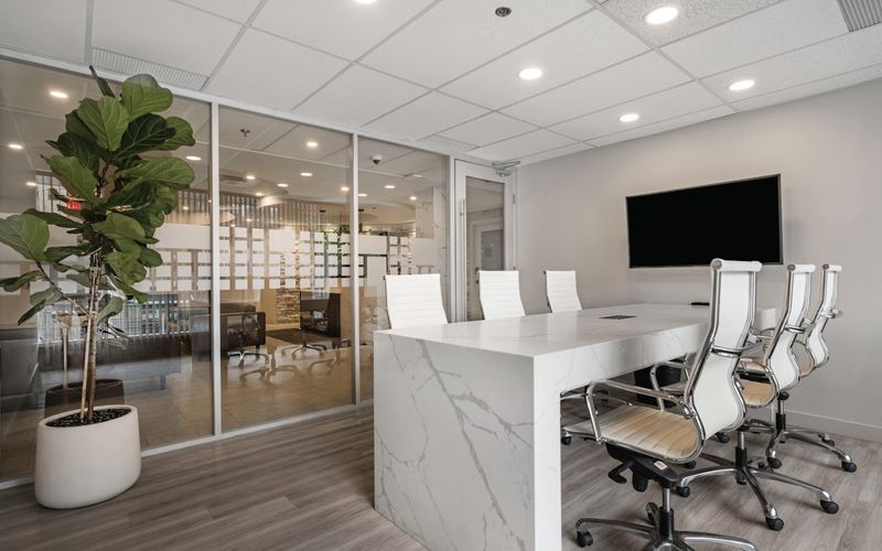 638 11 Ave Sw, Calgary Image 4