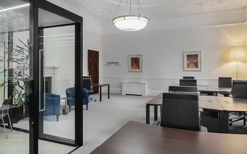 45 Pont St, Chelsea Image 1