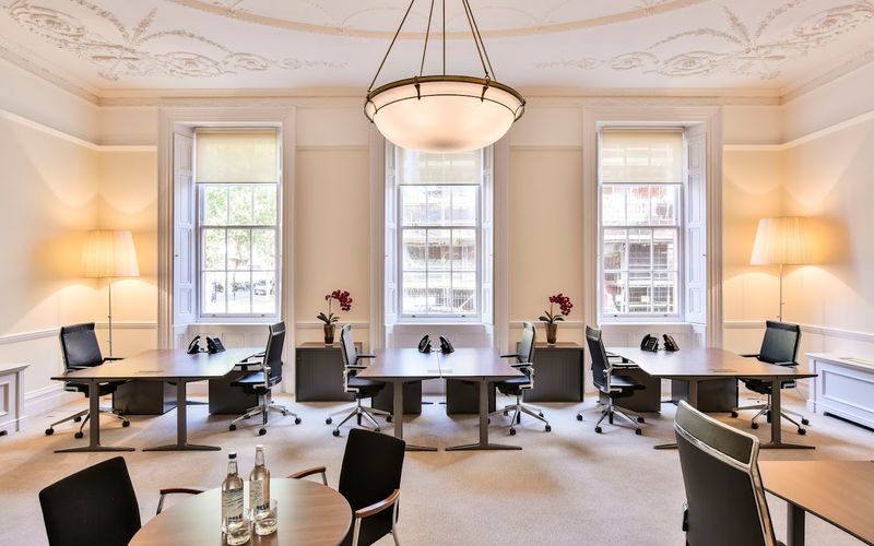 45 Pont St, Chelsea Image 4