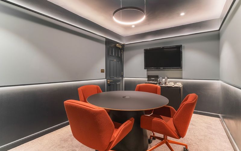 78 Pall Mall, St James's Image 4