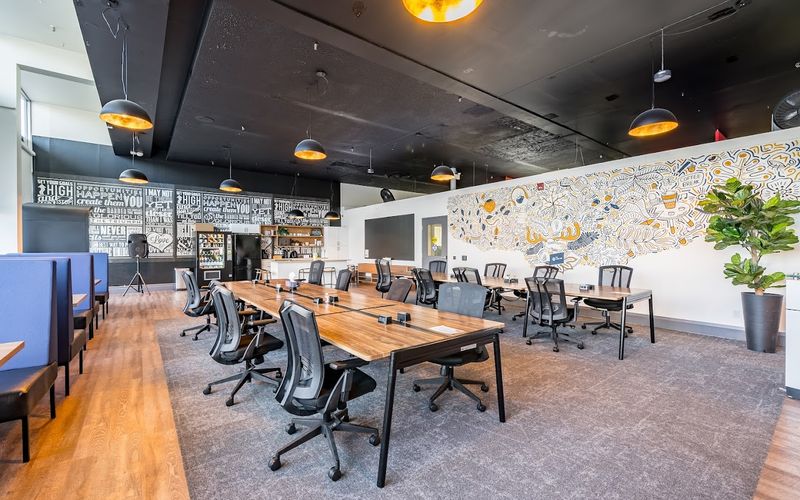 190 Harwood Ave S, Ajax Image 5