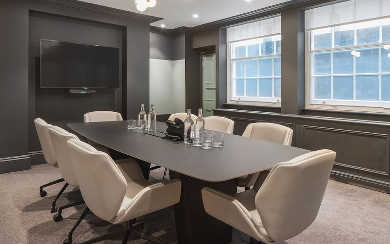 84 Brook Street, Mayfair Image 9