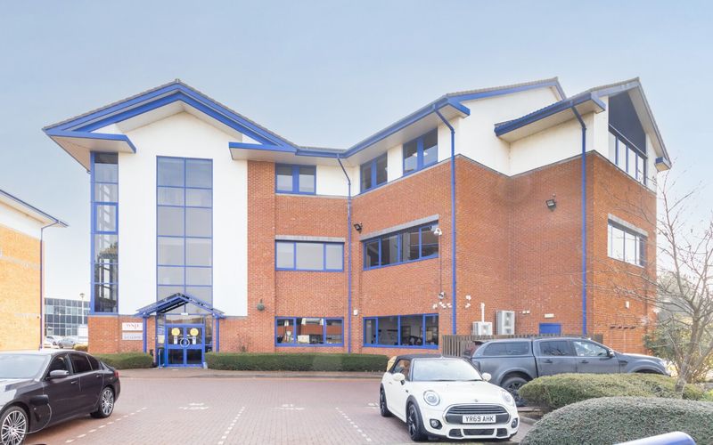 Homer Close Warwick, Warwickshire Image 6