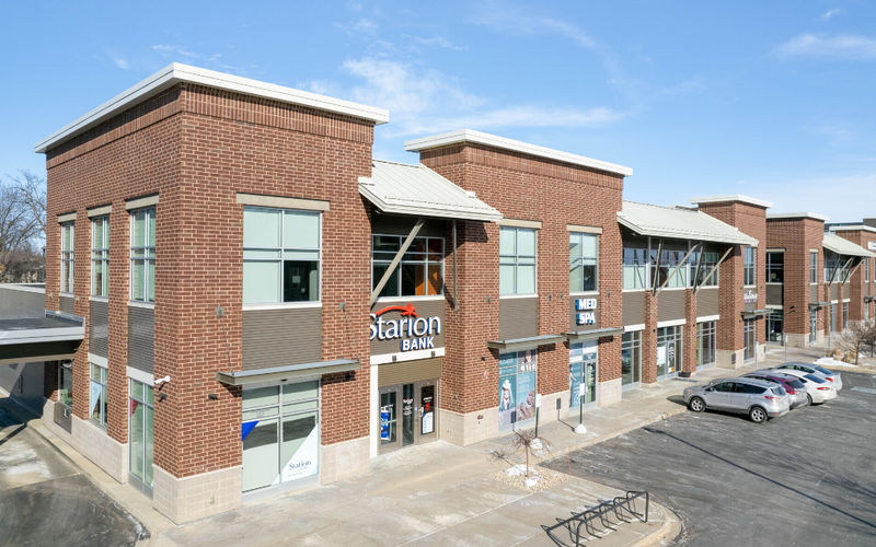 1574 W Broadway, Madison Image 11