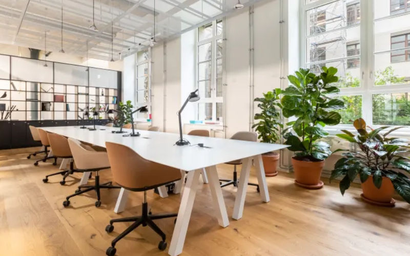 1574 W Broadway, Madison Image 9