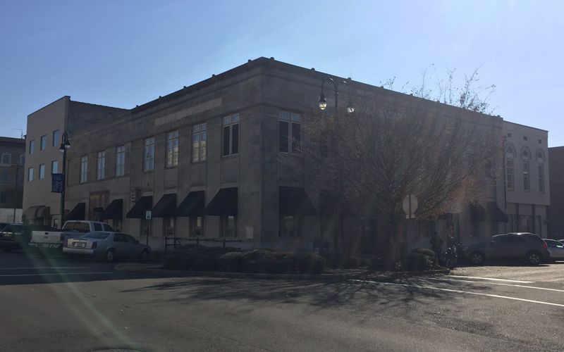 118 N Liberty Street, Jackson Image 11