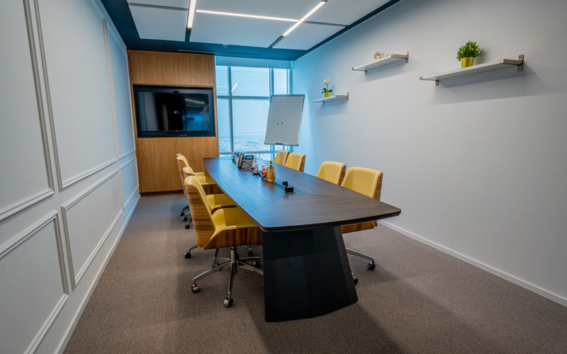 Jumeirah Lake Towe Cluster N, Dubai Image 3