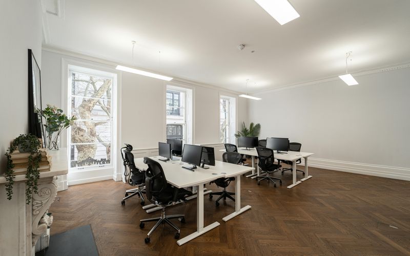 4 Bloomsbury Pl, London Image 1