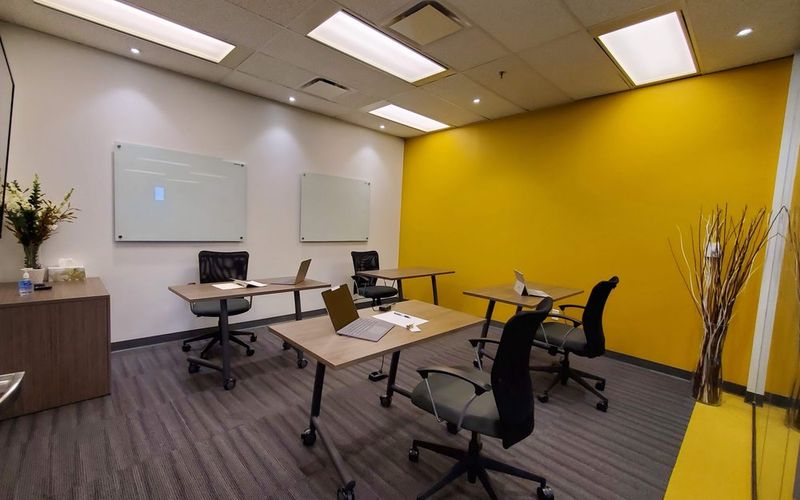 175 Commerce Valley Dr W, Thornhill Image 8