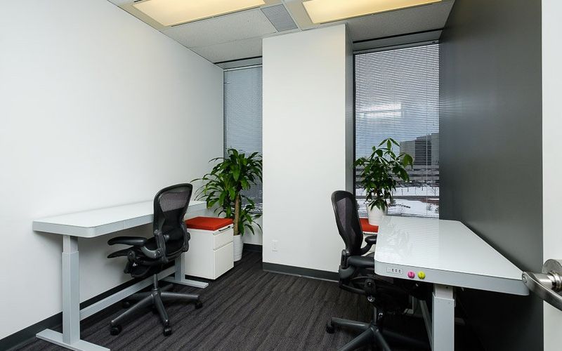 175 Commerce Valley Dr W, Thornhill Image 4