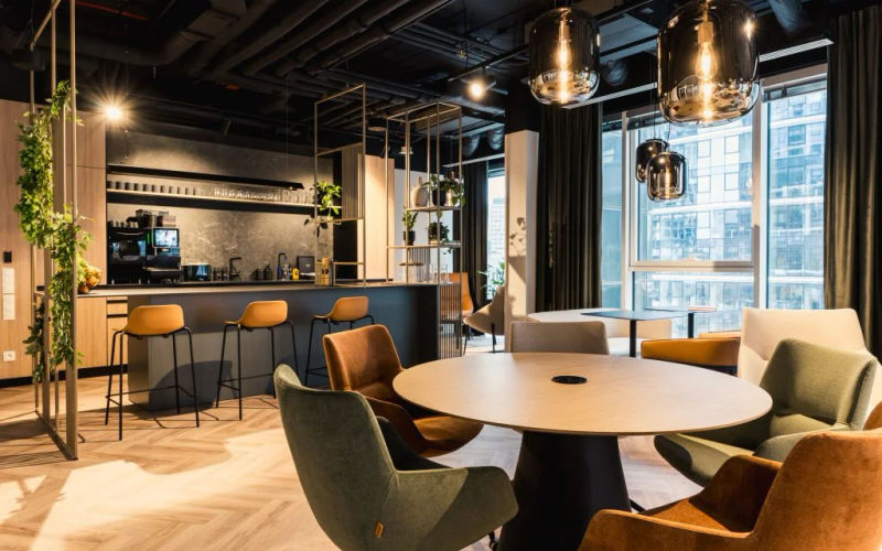 2 Plac Europejski, Warszawa Image 3