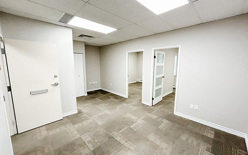 111 Waterloo St, London Image 1