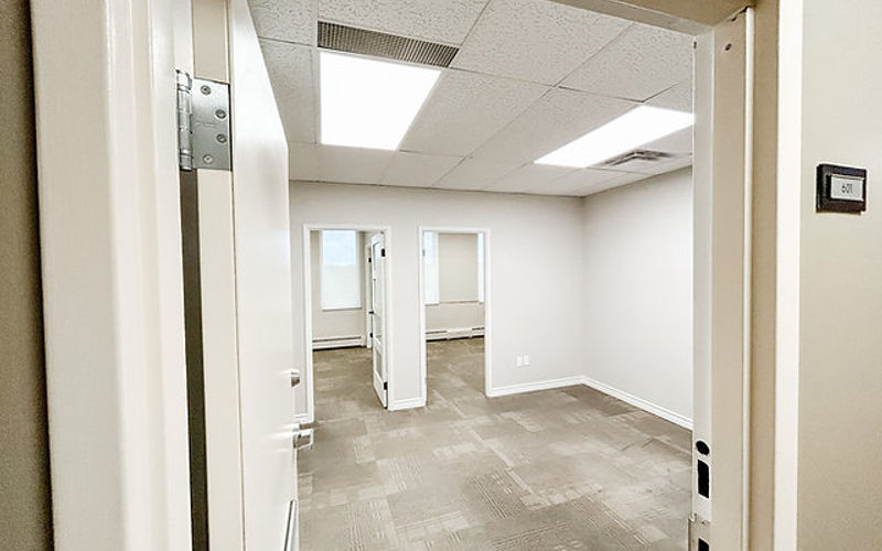 111 Waterloo St, London Image 2