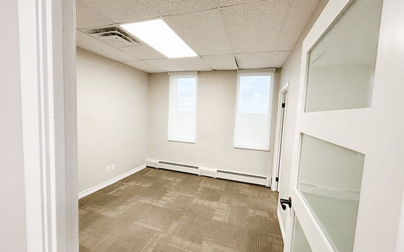 111 Waterloo St, London Image 3