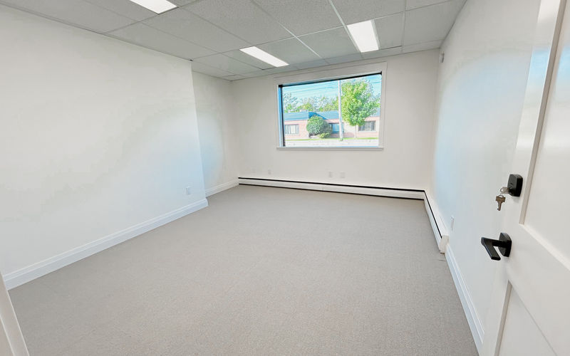 380 Saskatoon Street, London Image 1