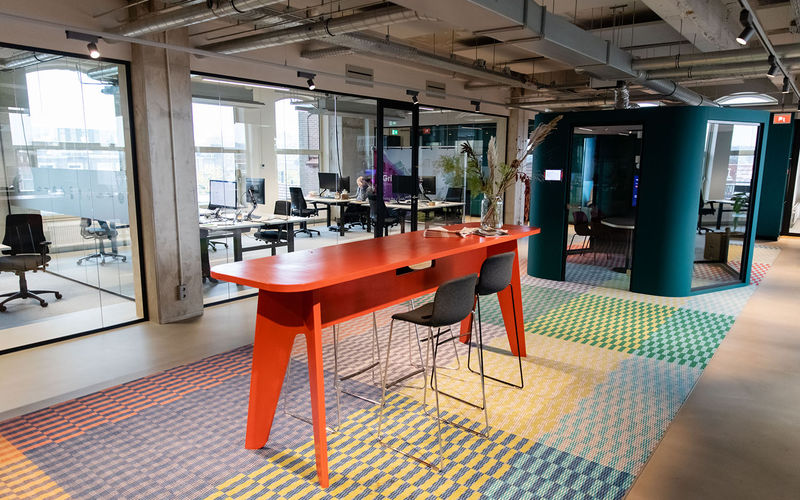 13 Weesperplein, Amsterdam, 12 DESKS 13 Weesperplein, Amsterdam Image 1