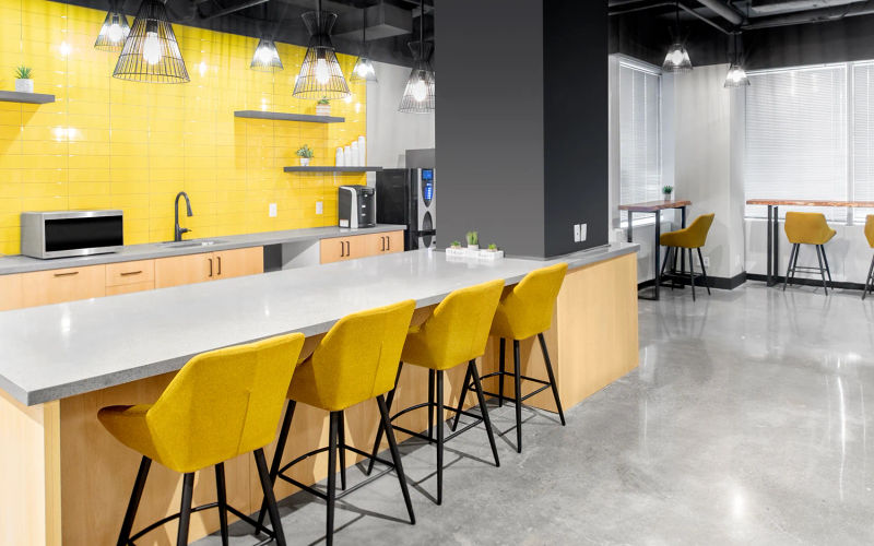 5255 Yonge St, North York Image 7