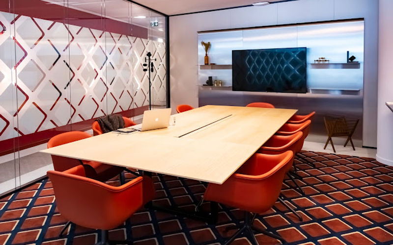 9-13 Rue Des Cuirassiers, Lyon Image 4