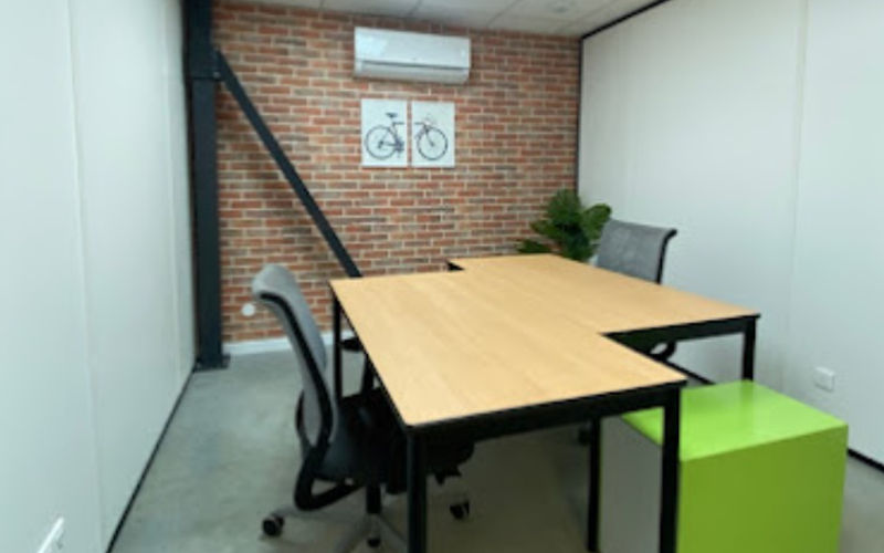 4 Rue Henri De Chatelier, Pessac Image 7