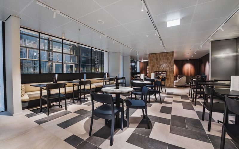 257 Strawinskylaan, Amsterdam Image 9