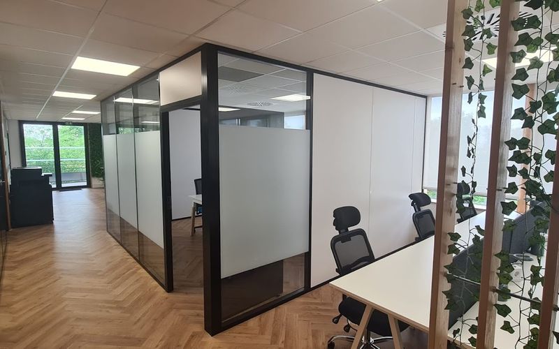 30 Av De Canteranne, Pessac Image 5